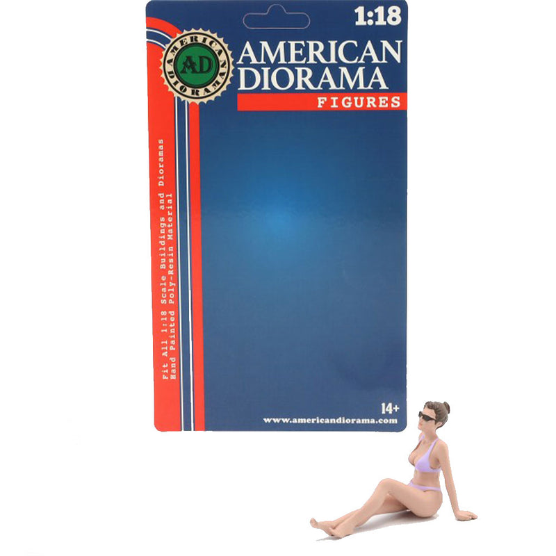 Beach Girl 1:18 Scale -hahmo