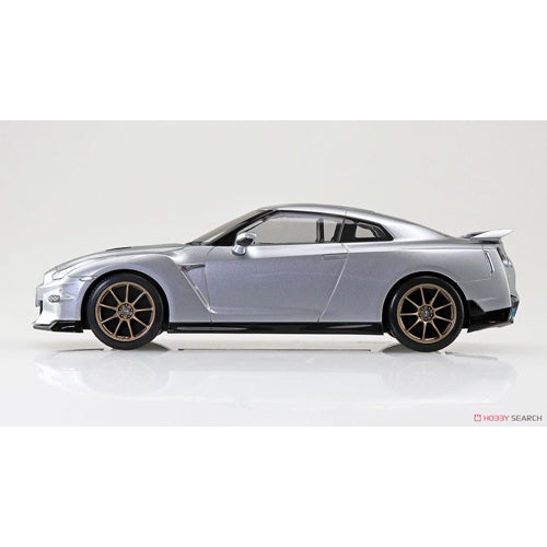 Nissan R35 GT-R 2024 1/32 SNAP Model (Ultimate Metal Silver)