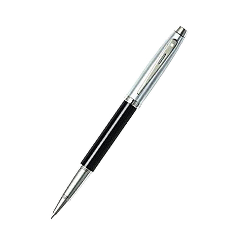 100 kiiltävä musta/kromi/nikkelipinnoitetu kynä