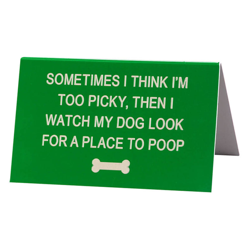 Sano mikä pöytämerkki iso