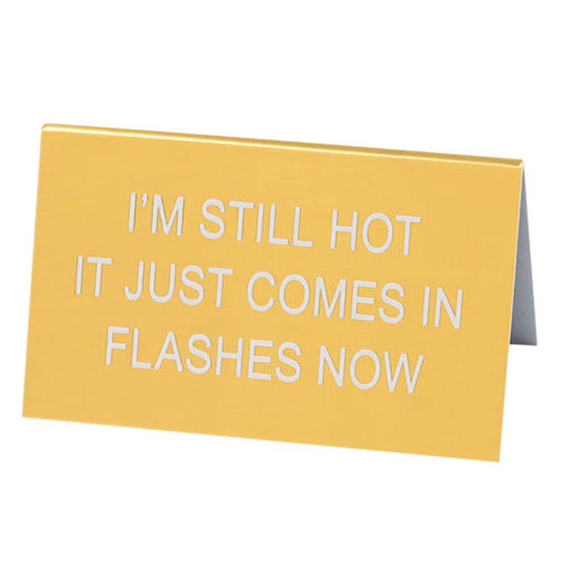 Sano mikä pöytämerkki iso