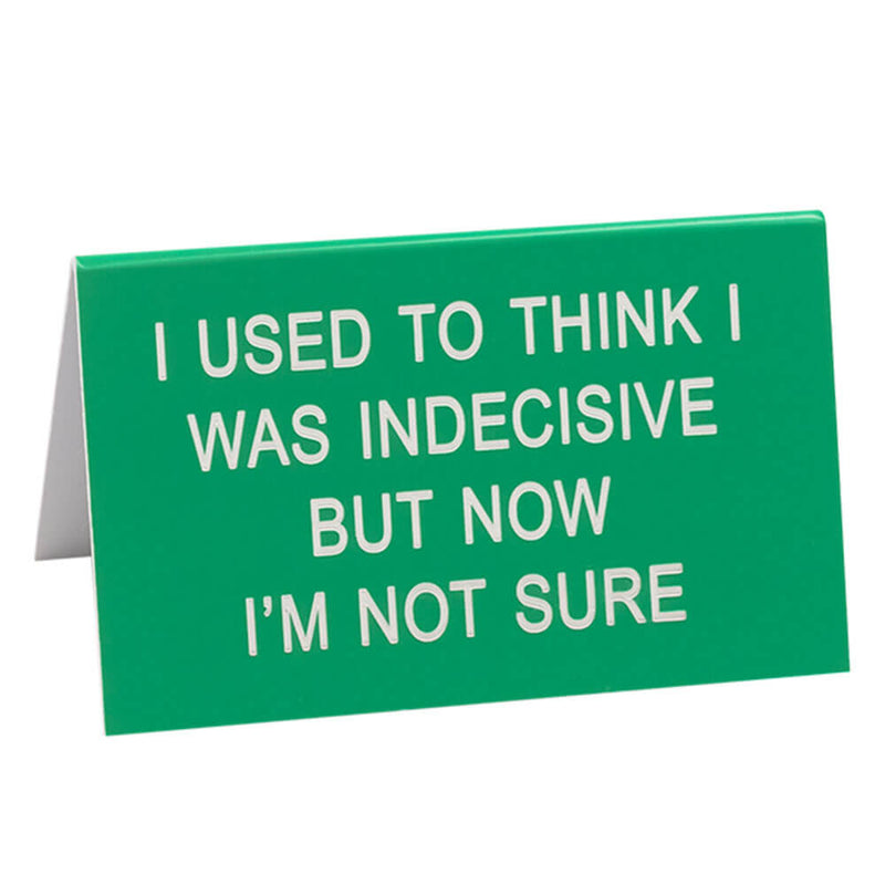 Sano mikä pöytämerkki iso