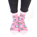 Jalat puhuvat sukkia