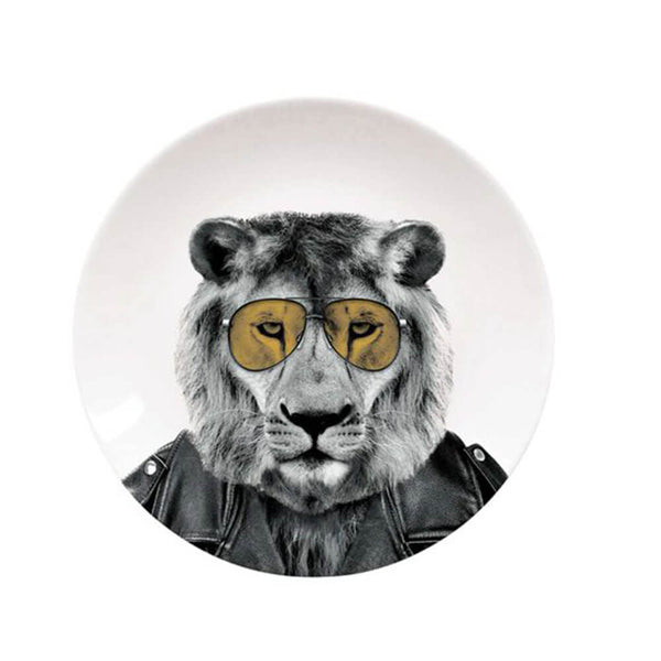 Wild Dining Lion